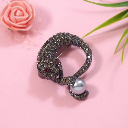 Adorn Rhinestone Jaquar Shaped Artificial Pearl Wedding Brooch Brooch