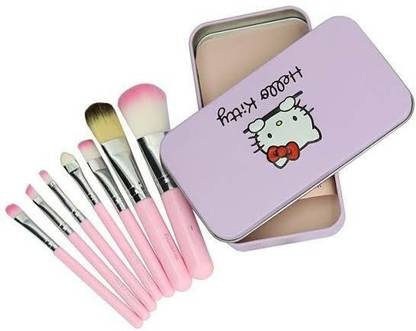 Chitra sharma Brush applicator