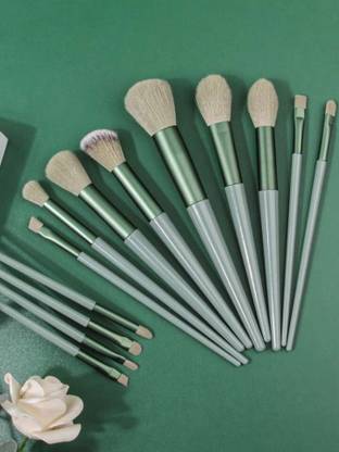 THTC makeup brushes kit