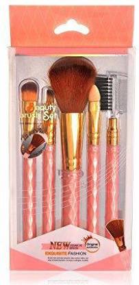 The D.D's BEAUTY BRUSH SET