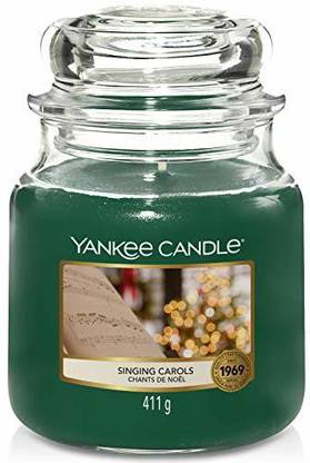 yankee Candle Scented Candle Singing Carols Medium Jar Candle Up to 75 Hours Burn Candle