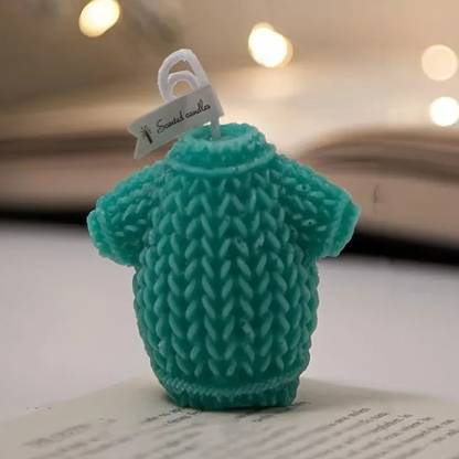 Bloom Creations Sweater Pure soy wax candle Candle