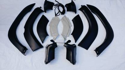 shivam shubham FENDER LINING QUALIS T-2 Car Grill Cover