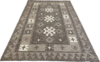 Pizzlys 2 ft  X 3 ft Wool Carpet