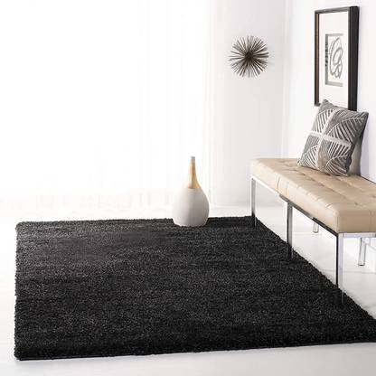 Crugs Black Polyester Carpet