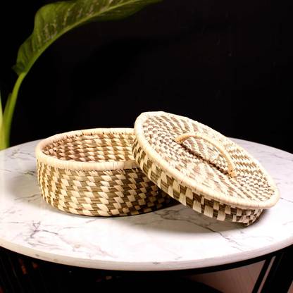 www.dhokrahandicrafts.com Eco-Friendly Finesse: Multipupose Sebai Box Thermoware Casserole
