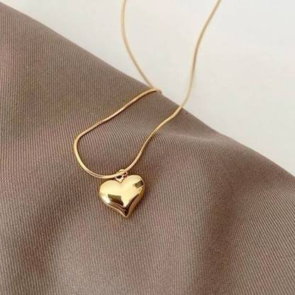VR Divine Adorn Gold-Tone Heart Pendant with Sleek Snake Chain – Romantic Gift for Her Alloy Charm Set