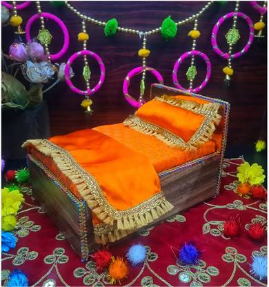 petaluma 4-5 No.Size Laddu Gopal ji, Thakur ji, Bed Comes With pillow, Beautiful mattress Wooden Pooja Chowki