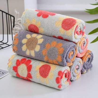 NEERAK Microfiber Napkin, Hand Towel For Kitchen Multicolor Cloth Napkins