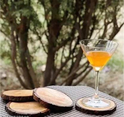 Design Craft Round Wood Coaster Set