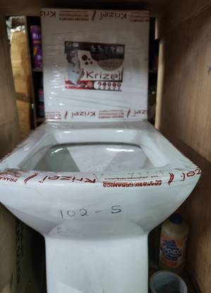 Krizel 10010 Western Commode