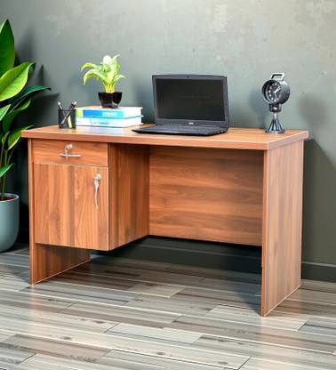 RoyalOak Logan Engineered Wood Computer Desk