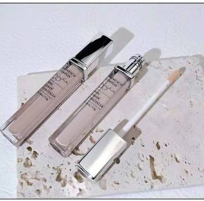THTC Water-poof Liquid Base  Concealer