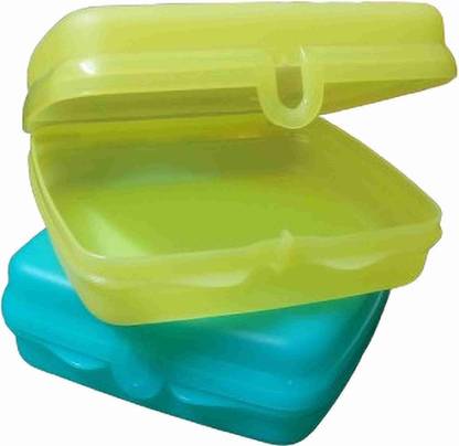 TUPPERWARE Plastic Bread Container  - 400 ml
