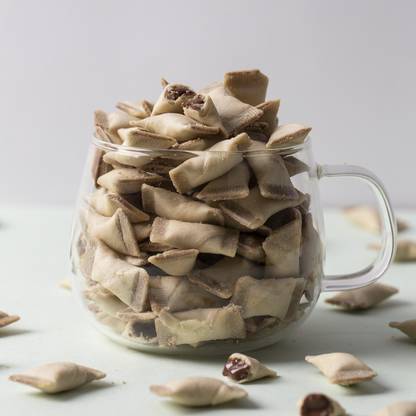Nova nova Choco Pockets- Milk Chocolate Filling, All Day Snacking Cream-filled Wafer Bites Cookies Biscuit