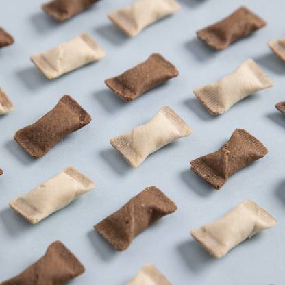 Nova nova Choco Pockets (Milk and White Chocolate Filling) Wafer Bites Cream Filled Biscuit