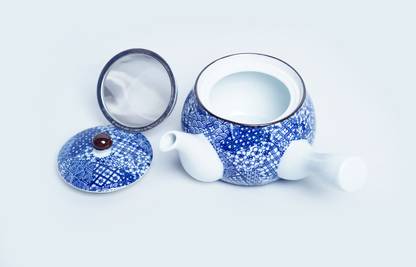 ICHIYAMA Porcelain Gojyo Kyusu Teapot | 1 Porcelain Japanese Kyusu Teapot (430 ml) |