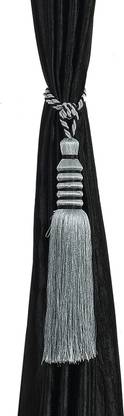 Yarnis Grey Tassels