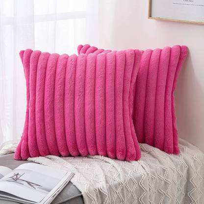 Snockers Fur Cushions Cover