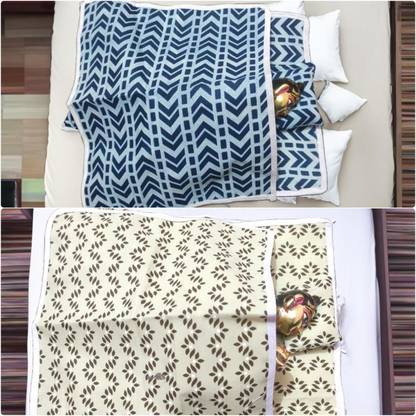 KRISHNA COLLECTION HUB (Size4to6) laddu gopal ji special cotton bister set (set of 2) Dress