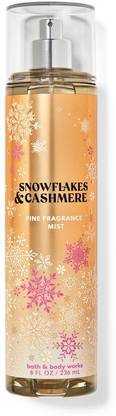 BATH & BODY WORKS SNOWFLAKES & CASHMERE 236 Body Mist  -  For Men & Women