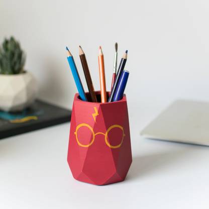 Dwell dapper 1 Compartments Concrete Harry Potter Theme Pen Stand
