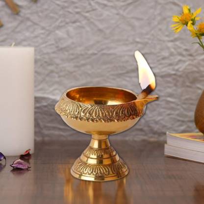 sanskaari Brass Table Diya