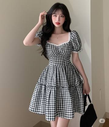 QUINTESSENTIALS Women A-line Black, White Mini/Short Dress