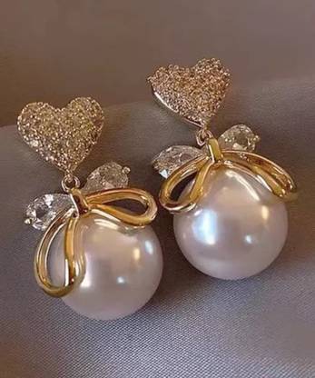 polluxcraft PolluxCraft Korean Earrings For Women & Girls /Heart Shape Pearl Earrings Pearl Metal Stud Earring