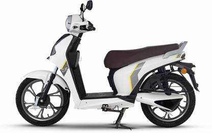 BGauss BG D15 Pro Booking for Ex-Showroom Price (Without Charger, Pearl White)