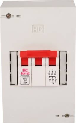 RC BENTEX Plastic Enclosure Distribution Board Triple Pole with Isolator Switch 40 Amp X04DE00073 MCB