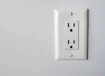 gdgf 4567 Three Pin Plug