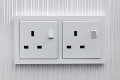 waseemal 987987 30 A Three Pin Socket