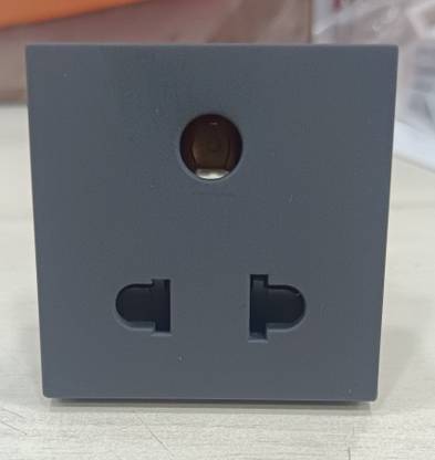 Legrand 677428 6 A Three Pin Socket
