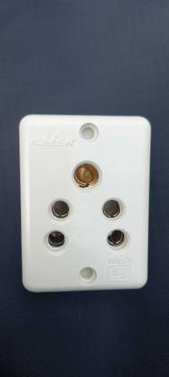 KLICK 9574 16 A Three Pin Socket