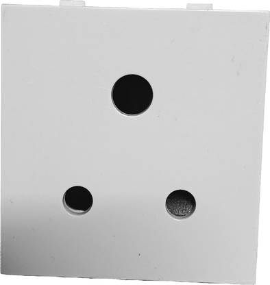 GM Modular CUBA 6 A Three Pin Socket