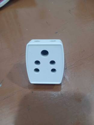Eric 546 6 A Five Pin Socket