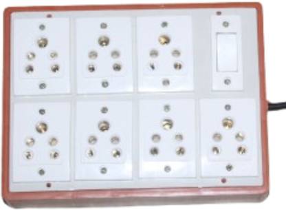 suwaa D1122 8 A Five Pin Socket
