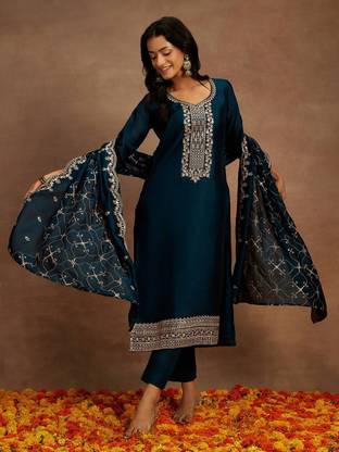 LIBAS Women Kurta Pant Dupatta Set
