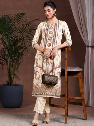 LIBAS Women Kurta Pant Set
