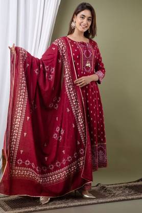 Women Kurta, Pyjama & Dupatta Set