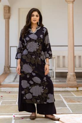 Nehamta Women Kurta Palazzo Set
