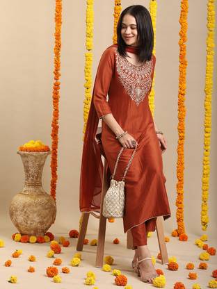 Gosriki Women Kurta Pant Dupatta Set