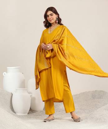 LIBAS Women Kurta Pant Dupatta Set