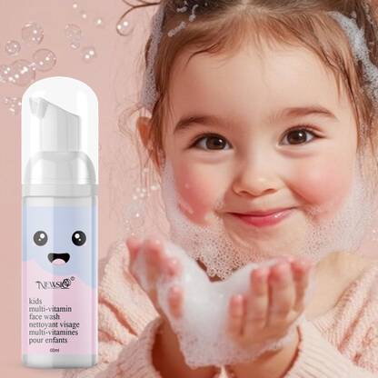 Newsio Kids Multivitamin Foaming | Gentle & Tear-Free Cleanser| Enriched with Multivitamins | Soft & Nourishing Formula Safe & Natural Skincare Face Wash