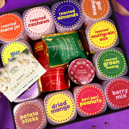 Healthy Treat Super Snacker New Year and Christmas Gift Box Hamper|Dry Fruit, Snacks & Berries Assorted Gift Box