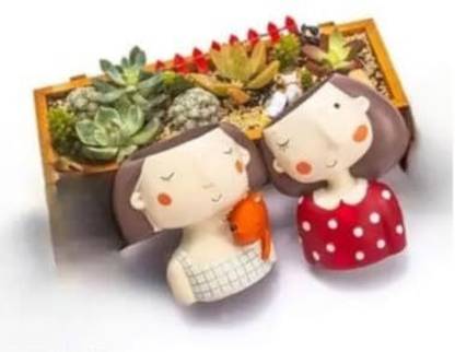 IDOLITE Resin Girl Head Flower Pot –PACK OF 2 Microfibre Flower Basket
