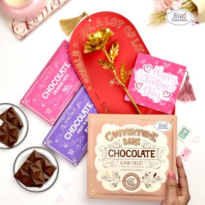 HyperFoods A Golden Cascade of Love Treats Combo