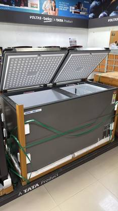 Voltas 345 L Double Door Standard Deep Freezer