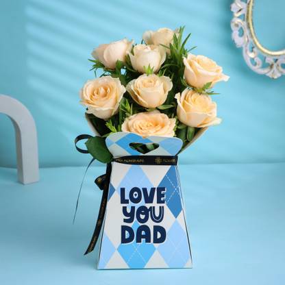 Floweraura Fresh Premium Fresh Live Flower Bouquet of 8 Peach Roses In Box Roses Bouquets